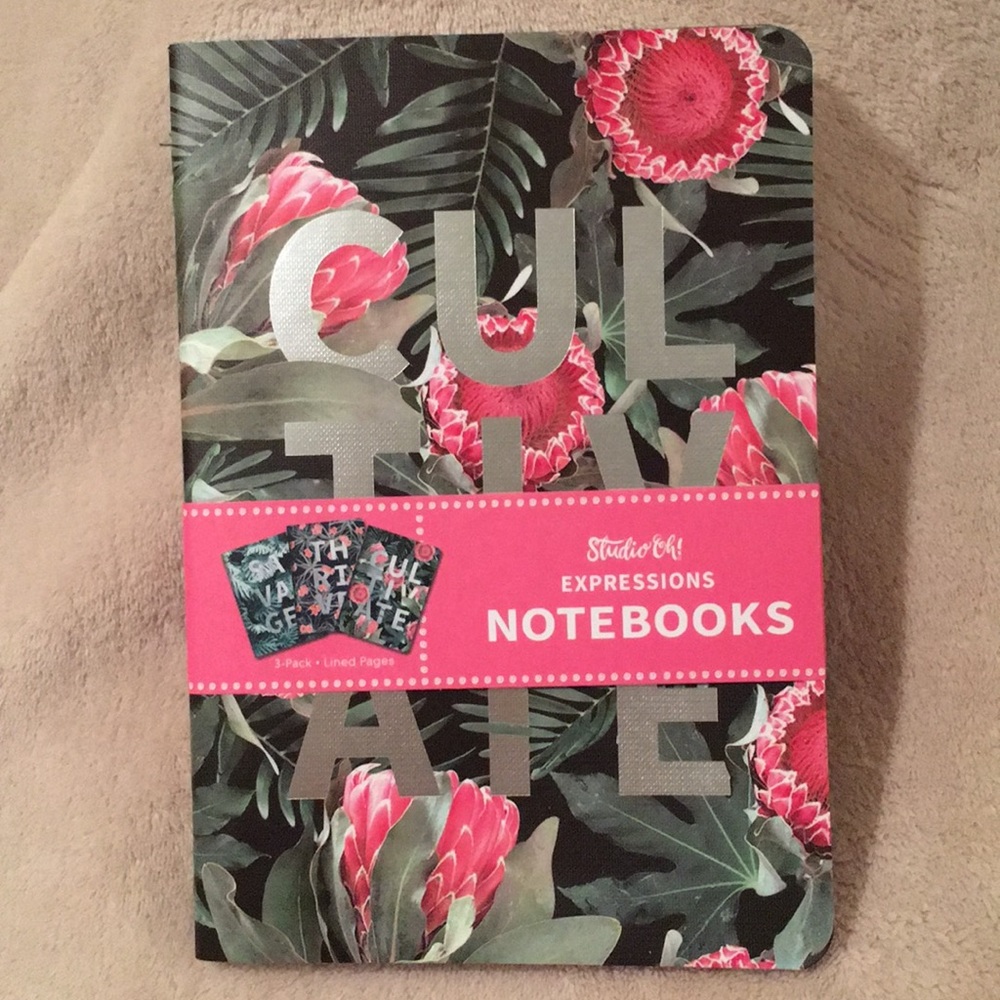 Studio Oh Expressions 3 Notebook Set NWT